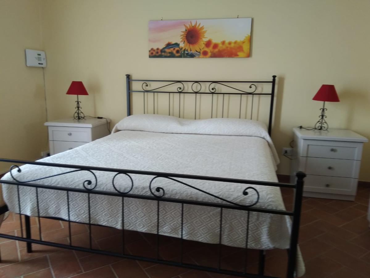 Casa Vacanze Le Rose 阿里恰 外观 照片