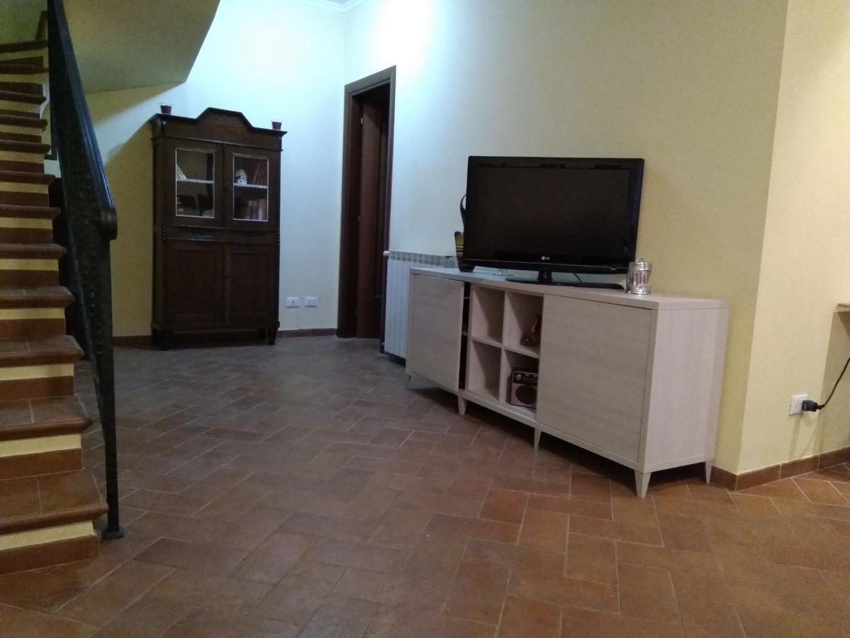 Casa Vacanze Le Rose 阿里恰 外观 照片
