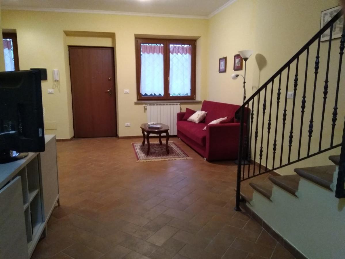 Casa Vacanze Le Rose 阿里恰 外观 照片