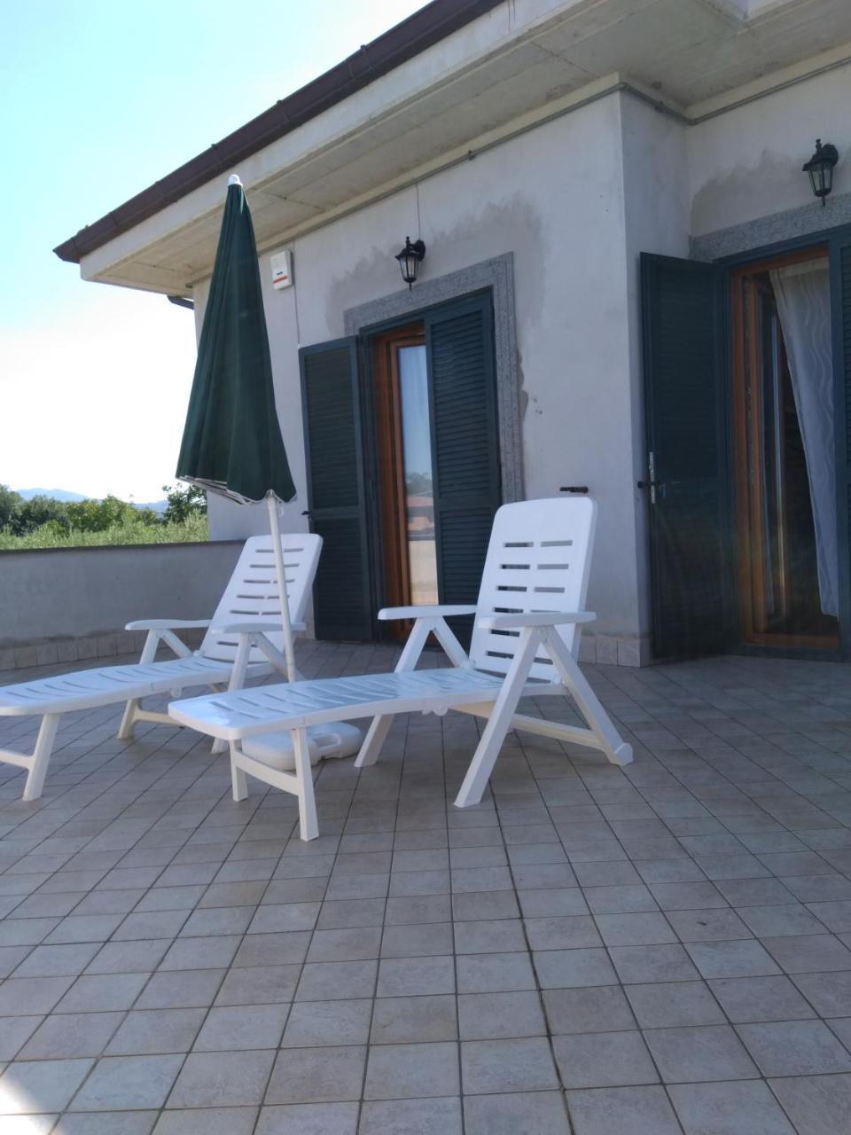 Casa Vacanze Le Rose 阿里恰 外观 照片